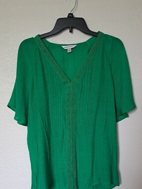 Counterparts Emerald Green V-Neck Pintuck Blouse